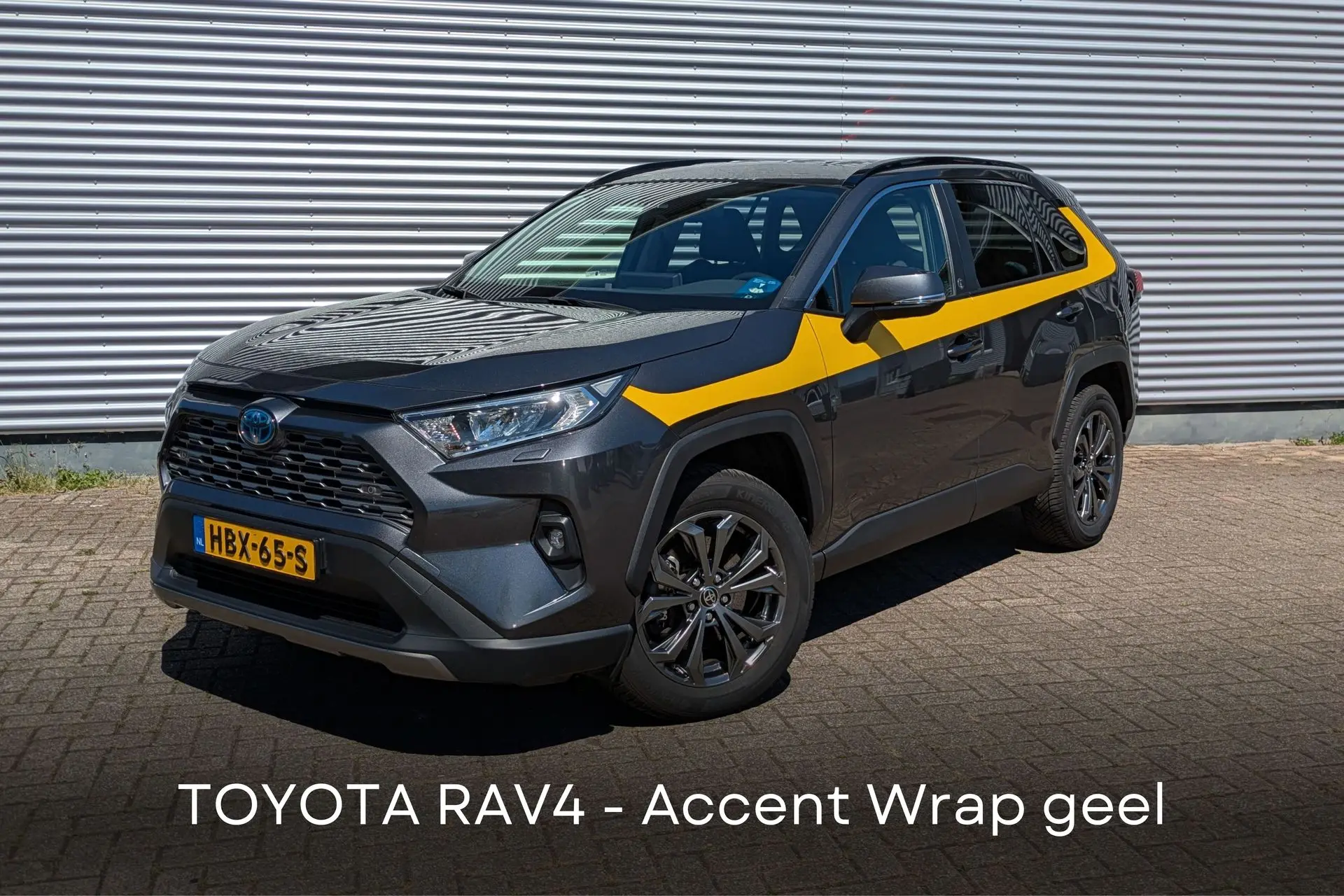 Toyota Rav4 accent wrap geel - Bakker Customs Portfolio